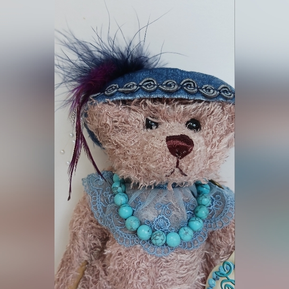 Pickford Bears Sidney Power Bear Of Health, 9" Tall with Tag - Picture 3 of 6